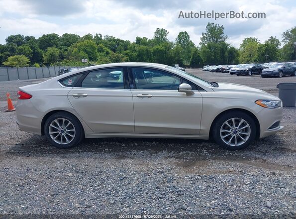 3FA6P0HD4HR169761 2017 FORD FUSION Beige Rear interior view