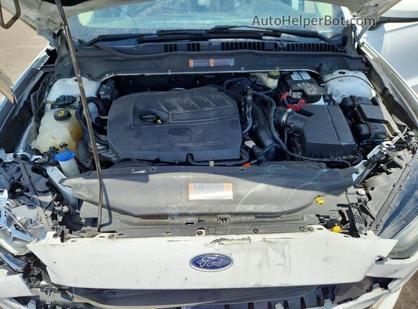 3FA6P0HD4HR290189 2017 FORD FUSION White Widok wnętrza z tyłu