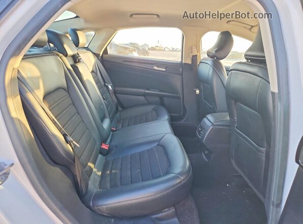 3FA6P0HD4JR210895 2018 FORD FUSION White უკანა სავარძლების ხედი
