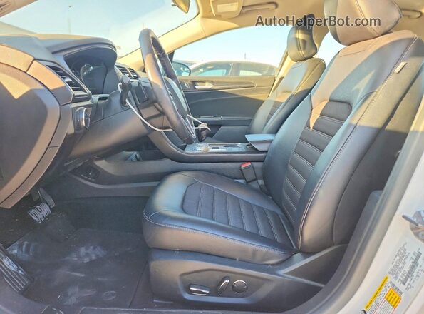 3FA6P0HD4JR210895 2018 FORD FUSION White წინა სალონის ხედი