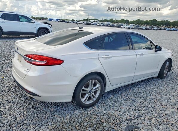 3FA6P0HD4JR265475 2018 FORD FUSION Белый Задняя правая четверть