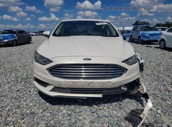 3FA6P0HD4JR265475 2018 FORD FUSION Белый Вид спереди