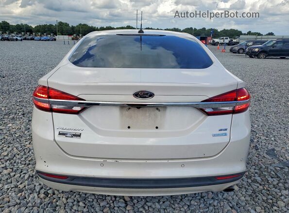 3FA6P0HD4JR265475 2018 FORD FUSION Белый Вид сзади
