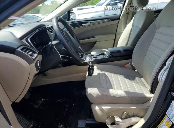 3FA6P0HD5LR103888 2020 FORD FUSION Черный Вид салона спереди