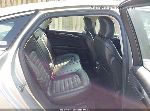 3FA6P0HD6GR233913 2016 FORD FUSION Silver VIN sticker view