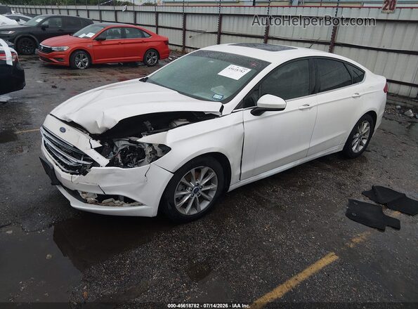 3FA6P0HD6HR166330 2017 FORD FUSION Белый Передняя левая четверть