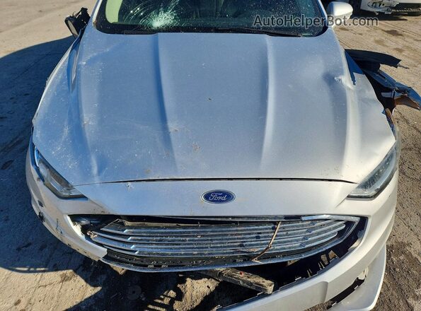 3FA6P0HD6HR395381 2017 FORD FUSION Silver Вид задньої частини салону