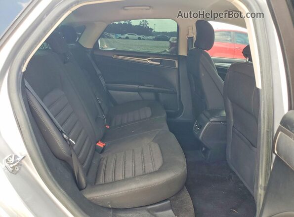 3FA6P0HD6JR149808 2018 FORD FUSION Silver Rear seats view