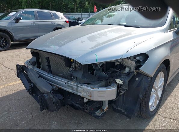 3FA6P0HD6LR125060 2020 FORD FUSION Silver Widok z przodu