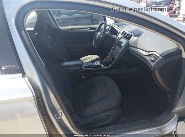 3FA6P0HD6LR230763 2020 FORD FUSION Silver Front interior view
