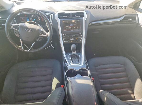 3FA6P0HD7GR268718 2016 FORD FUSION White Vista del salpicadero