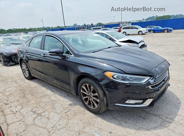 3FA6P0HD7HR111384 2017 FORD FUSION Black Przód prawy