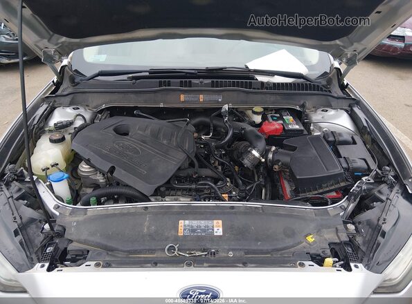 3FA6P0HD7HR126385 2017 FORD FUSION Silver Rear view