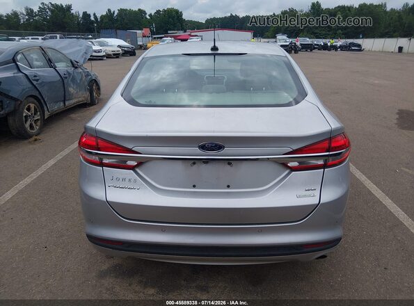 3FA6P0HD7HR126385 2017 FORD FUSION Silver 