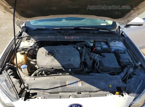 3FA6P0HD7HR364592 2017 FORD FUSION White Rear interior view