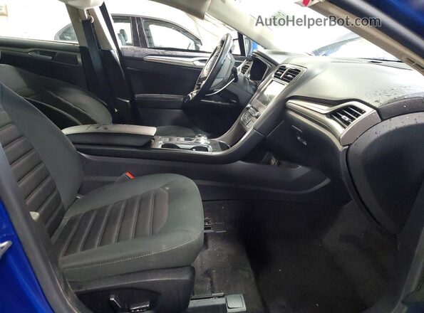 3FA6P0HD7HR366052 2017 FORD FUSION Blue Front interior view