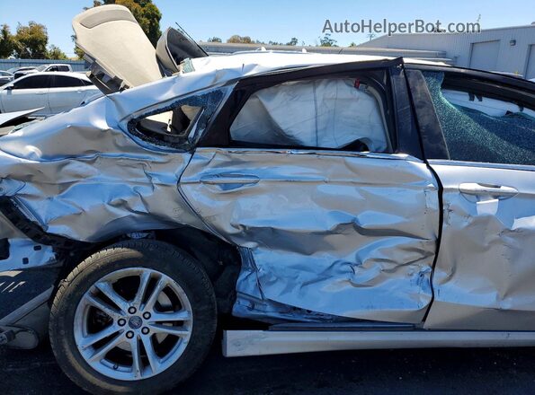 3FA6P0HD7JR262764 2018 FORD FUSION Серебряный Вид задних сидений