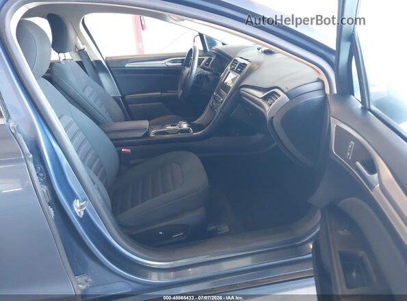 3FA6P0HD7JR268659 2018 FORD FUSION Синий Вид салона спереди
