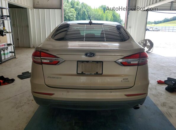 3FA6P0HD7KR203554 2019 FORD FUSION Beige უკანა ხედი