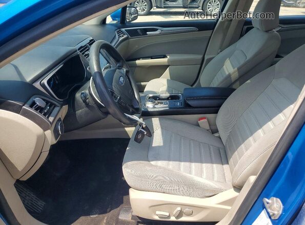 3FA6P0HD7LR126783 2020 FORD FUSION Синий Вид салона спереди