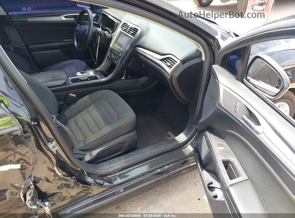 3FA6P0HD7LR150145 2020 FORD FUSION Черный Вид салона спереди