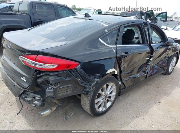 3FA6P0HD7LR150145 2020 FORD FUSION Черный Вид спереди