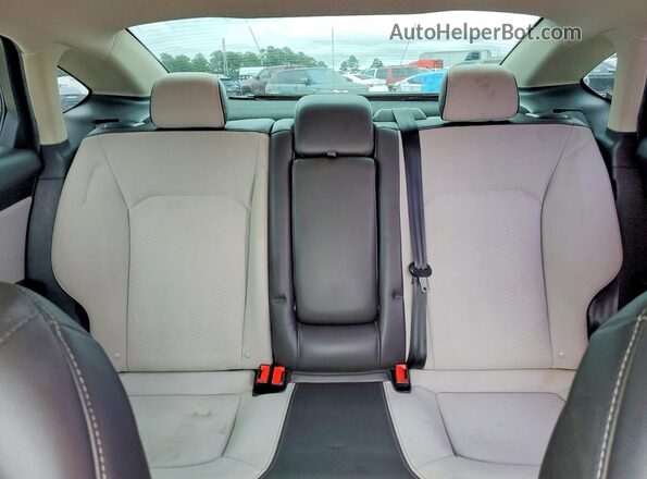3FA6P0HD7LR198745 2020 FORD FUSION Blue Vista de los asientos traseros