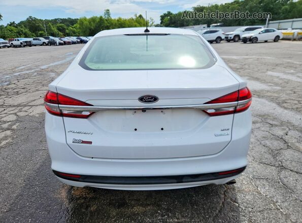 3FA6P0HD8JR129219 2018 FORD FUSION Белый Вид сзади