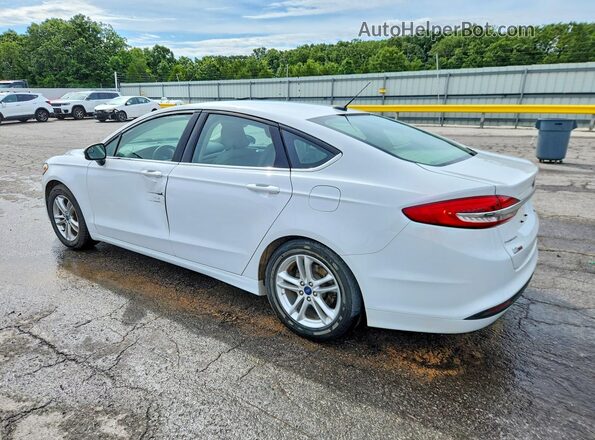 3FA6P0HD8JR129219 2018 FORD FUSION Белый Задняя левая четверть