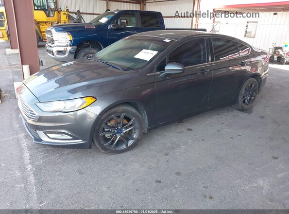 3FA6P0HD8JR160227 2018 FORD FUSION Gray Vista tres cuartos delantera izquierda