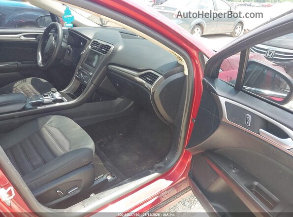 3FA6P0HD8JR185001 2018 FORD FUSION Red Widok wnętrza z przodu