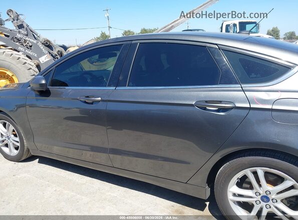3FA6P0HD8JR241387 2018 FORD FUSION Gray 