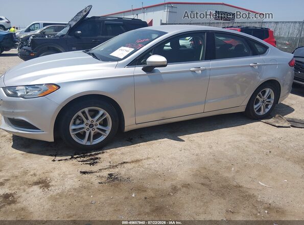 3FA6P0HD8JR260389 2018 FORD FUSION Silver Передня ліва чверть