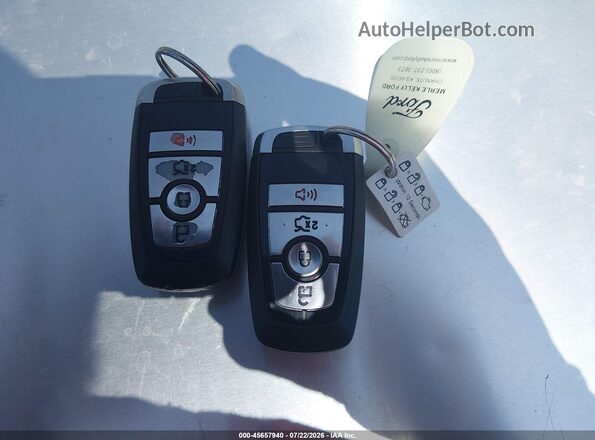3FA6P0HD8JR260389 2018 FORD FUSION Silver Вид панелі приладів