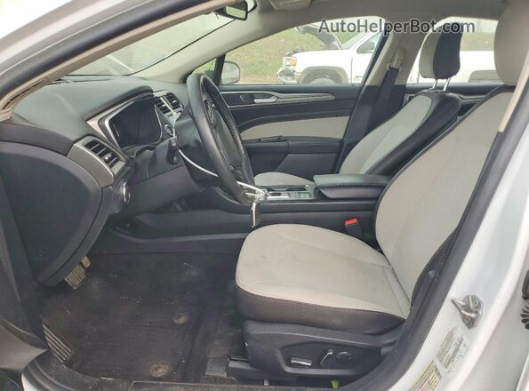 3FA6P0HD8LR107045 2020 FORD FUSION White Սալոնի դիմացի տեսք