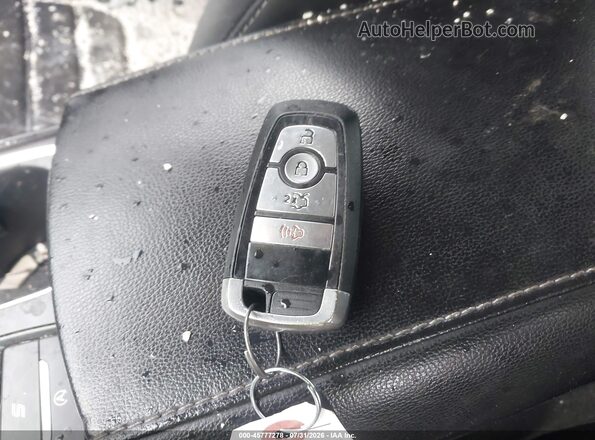 3FA6P0HD8LR256765 2020 FORD FUSION Dark Blue Vista del salpicadero