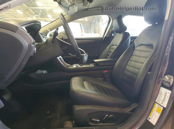3FA6P0HD9HR144659 2017 FORD FUSION Gray Widok wnętrza z przodu