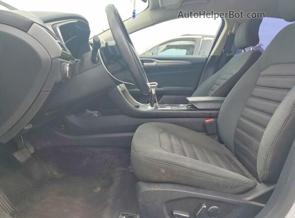 3FA6P0HD9HR275929 2017 FORD FUSION White Front interior view