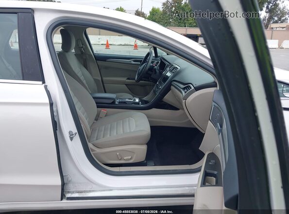 3FA6P0HD9HR293797 2017 FORD FUSION White წინა სალონის ხედი