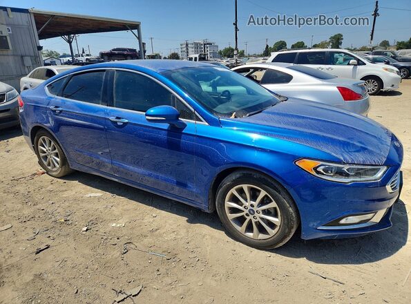 3FA6P0HD9HR313742 2017 FORD FUSION Blue Przód prawy