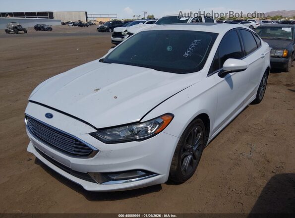3FA6P0HD9HR387467 2017 FORD FUSION White Widok z przodu