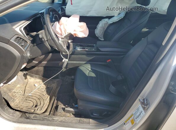3FA6P0HD9JR202808 2018 FORD FUSION Silver Սալոնի դիմացի տեսք