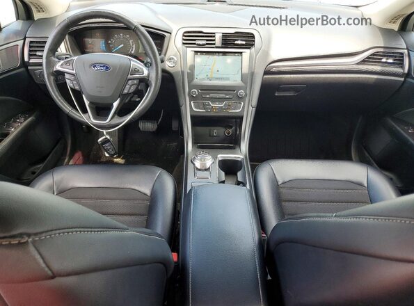 3FA6P0HD9JR229815 2018 FORD FUSION Silver Вид панелі приладів