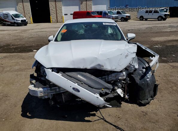 3FA6P0HD9LR120032 2020 FORD FUSION White Vista frontal