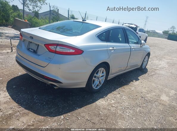 3FA6P0HDXGR149948 2016 FORD FUSION Серебряный Задняя правая четверть