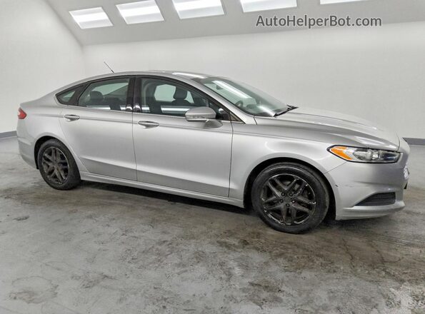 3FA6P0HDXGR225751 2016 FORD FUSION Серебряный Передняя правая четверть