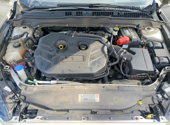 3FA6P0K91JR106904 2018 FORD FUSION Tan Widok wnętrza z tyłu
