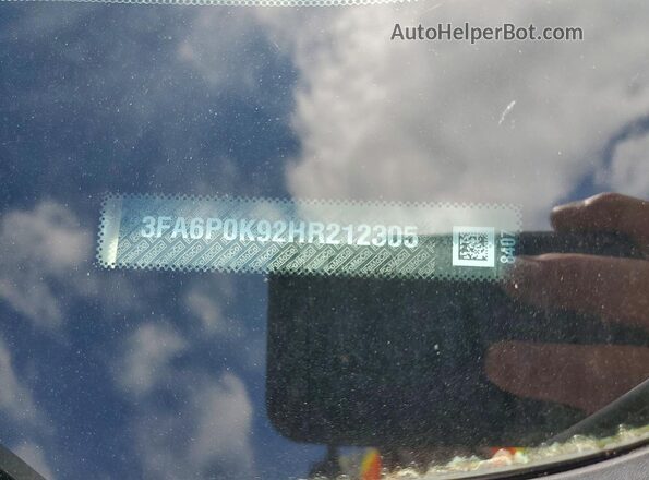 3FA6P0K92HR212305 2017 FORD FUSION White Engine compartment view