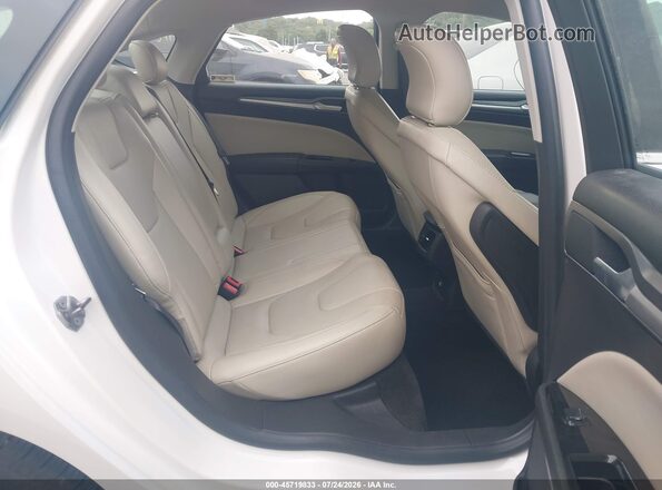3FA6P0K93GR219942 2016 FORD FUSION White Вид наклейки з VIN-кодом