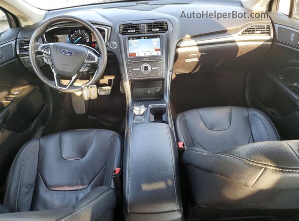 3FA6P0K93HR115176 2017 FORD FUSION Gray Dashboard view